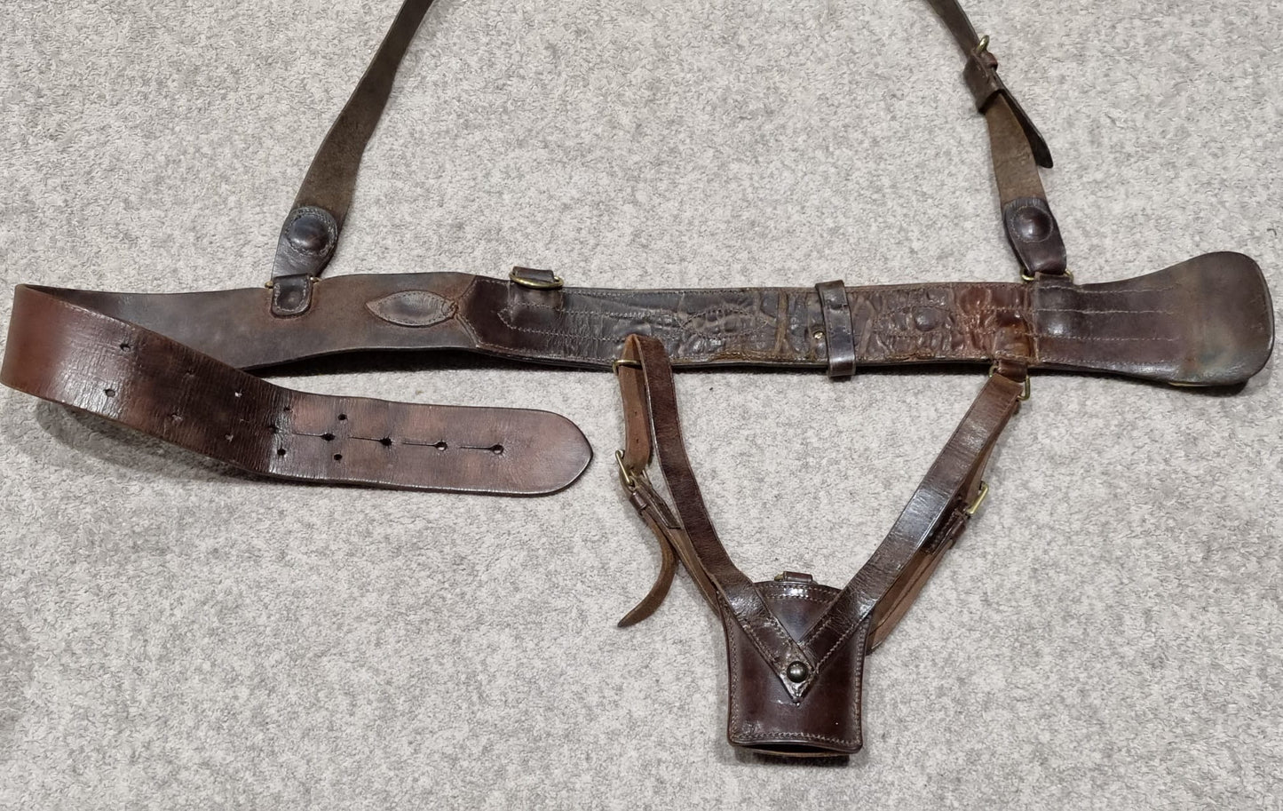 SOLD! WW1 British Officer’s Sam Browne Belt and Sword Frog