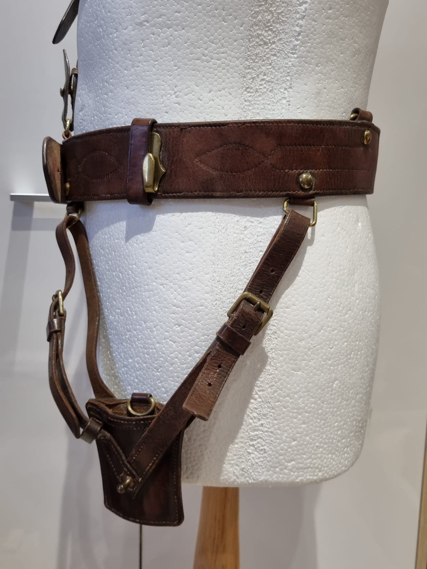 SOLD! WW1 British Officer’s Sam Browne Belt and Sword Frog