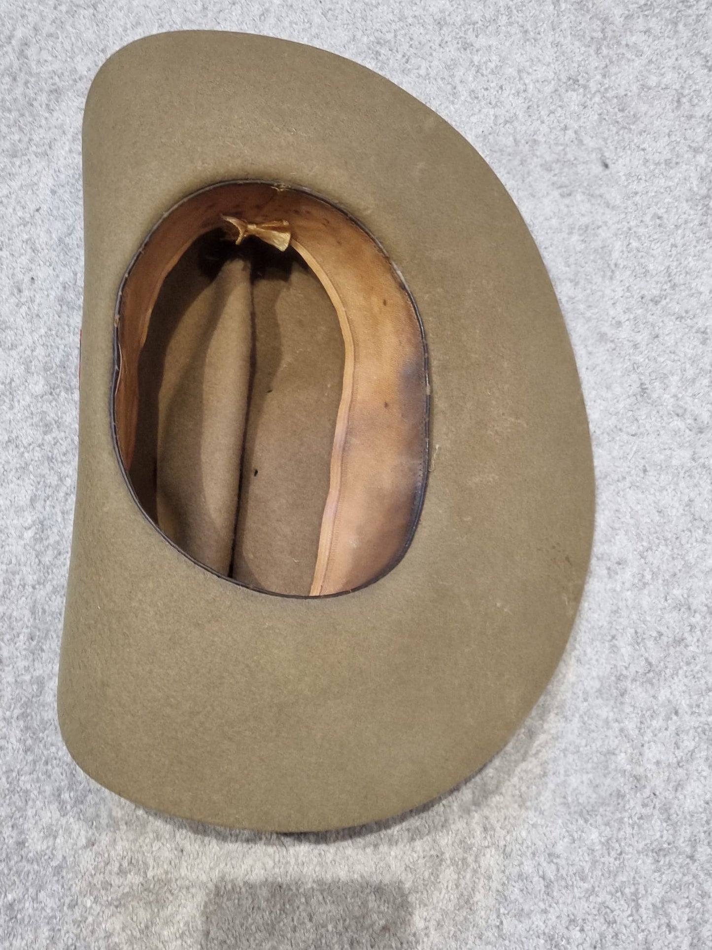 WW2 British Royal Engineers Slouch Hat, Dated 1943