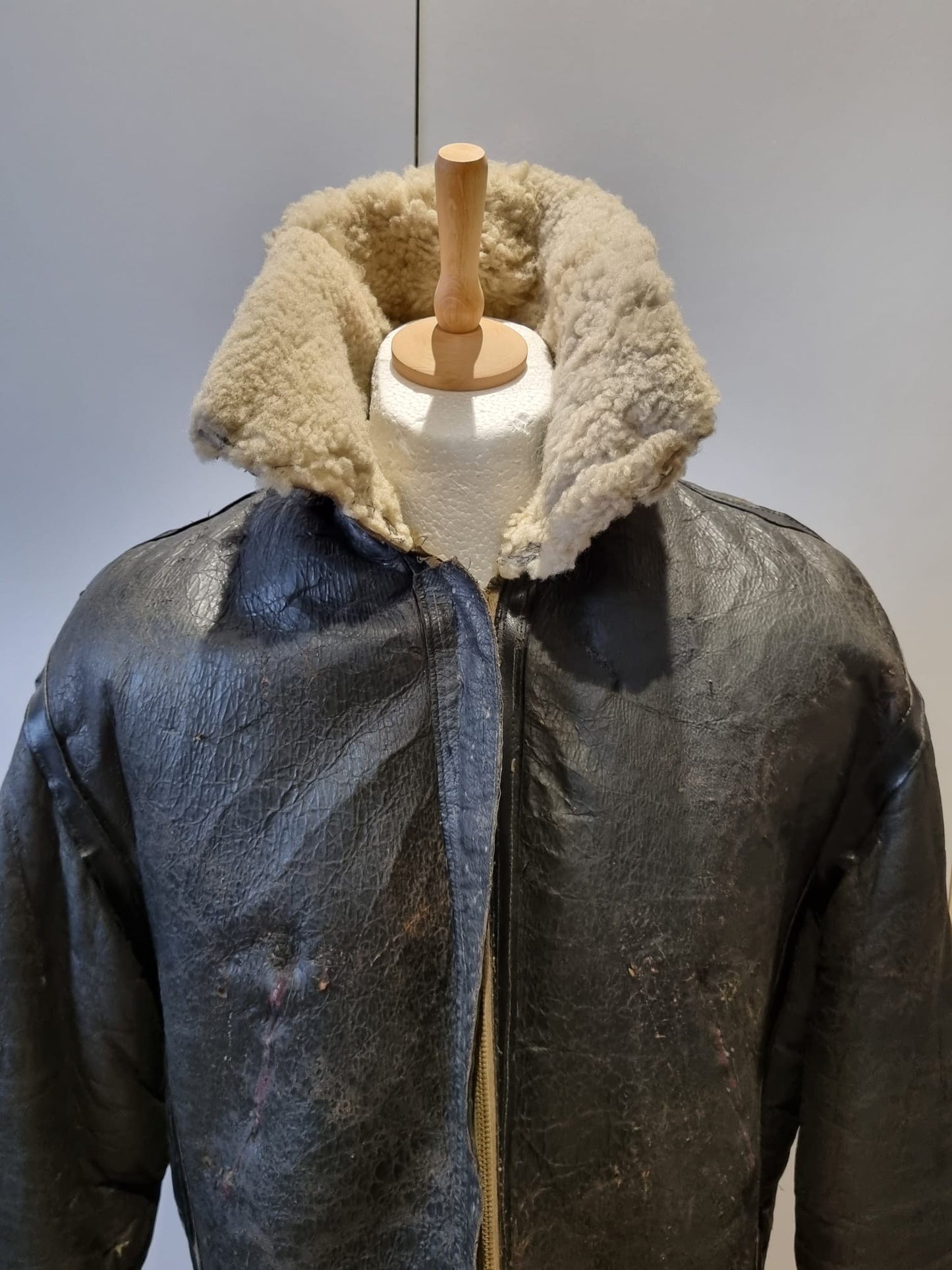 SOLD! WW2 US 8th Army Air Force B3 Flying Jacket
