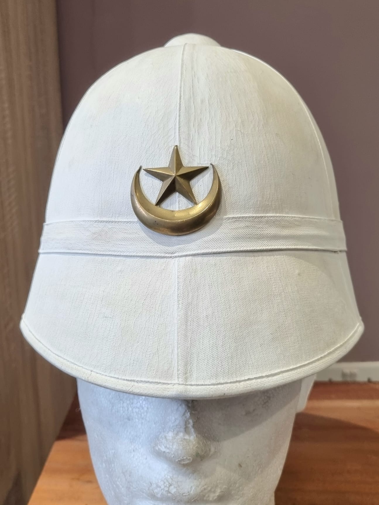 SOLD! French Colonial M1886 ‘Pain de Sucre’ Pith Helmet for the Spahis