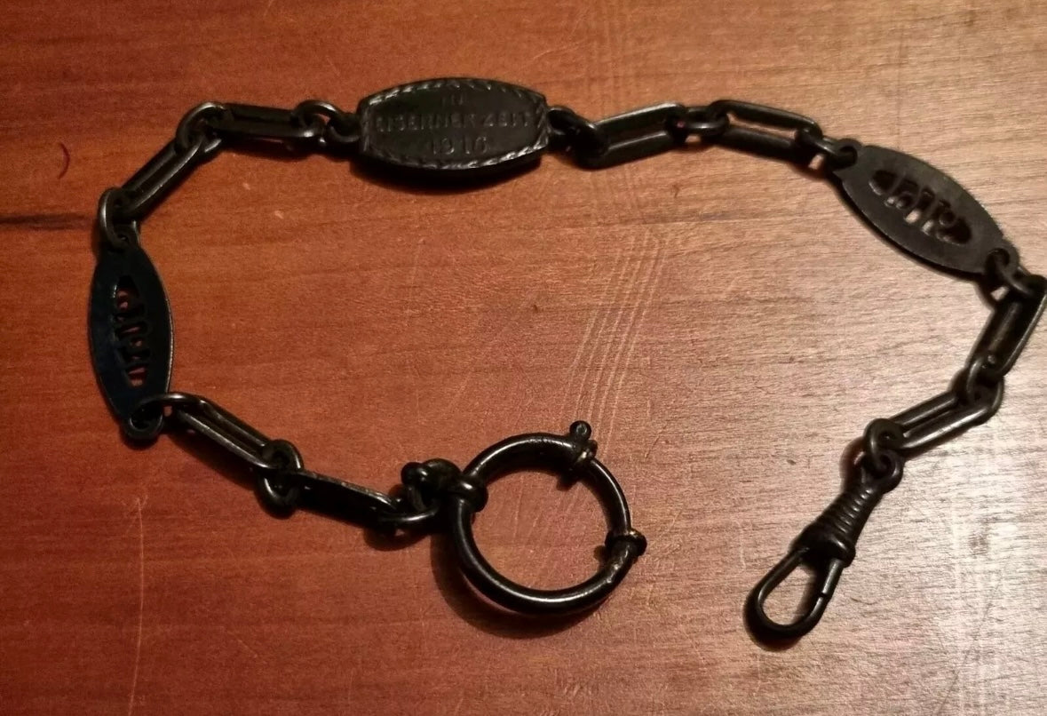 SOLD! WWI Imperial German Iron Watch Chain 'Gold Zur Wehr Eisen Zur Ehr'