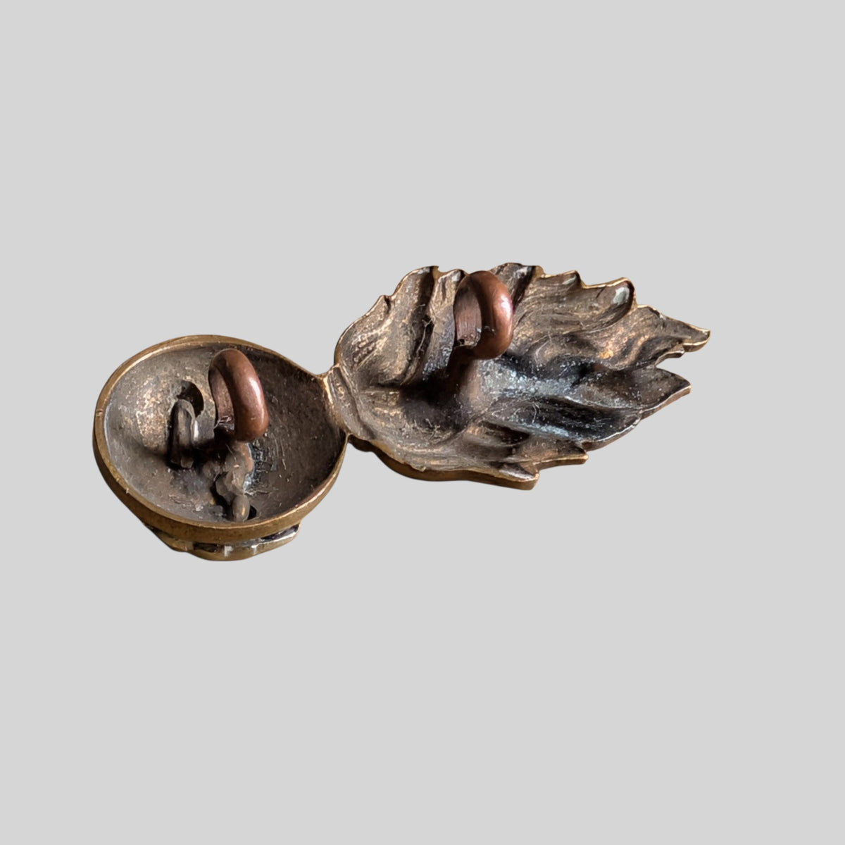 Royal Scots Fusiliers Bimetal Collar Badge