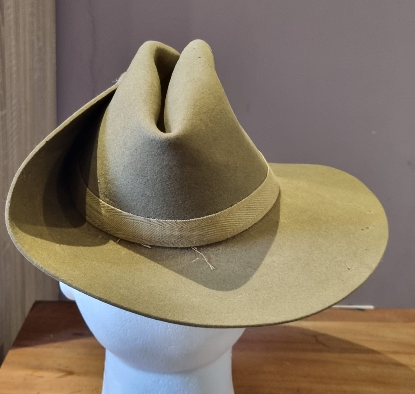 WW2 British Royal Engineers Slouch Hat, Dated 1943