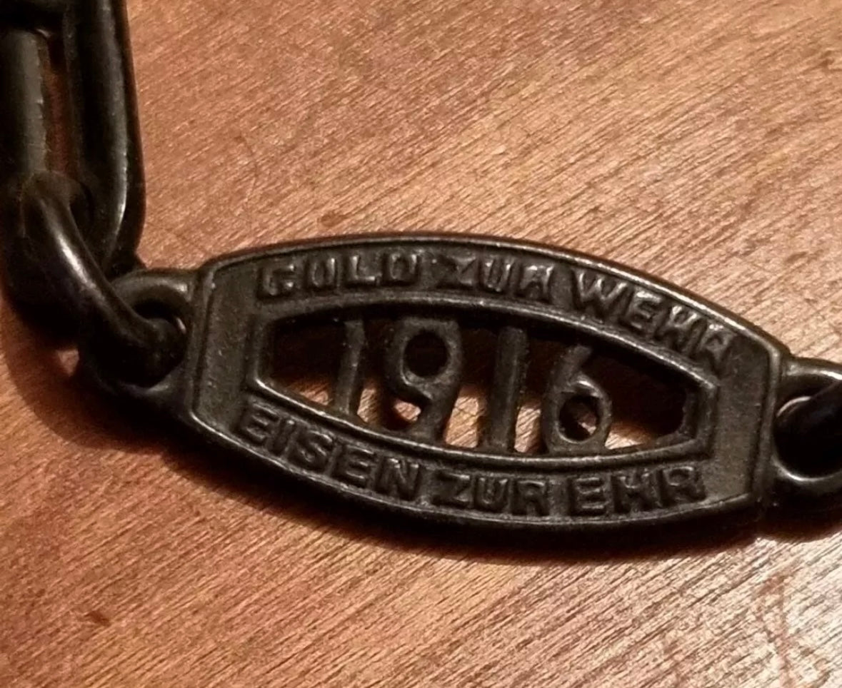 SOLD! WWI Imperial German Iron Watch Chain 'Gold Zur Wehr Eisen Zur Ehr'