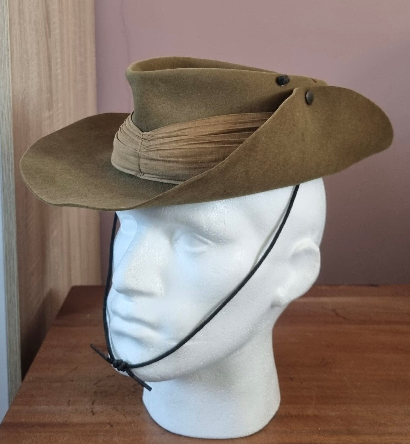 WW2 Royal Australian Air Force (RAAF) Slouch Hat, Dated 1943