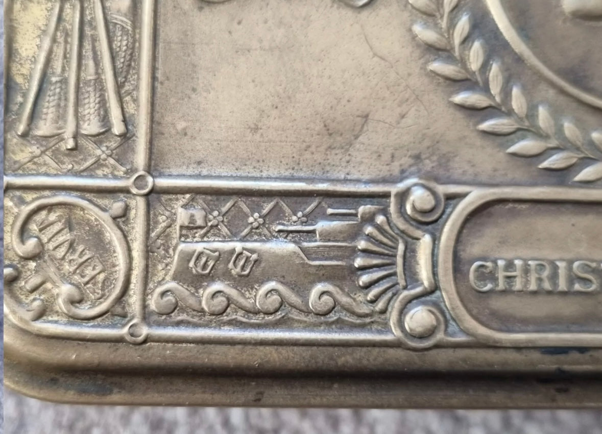 WW1 Medal Group & 1914 Princess Mary Christmas Tin to Alexander and William McNaughton, Highland Light Infantry and Argyll & Sutherland Highlanders