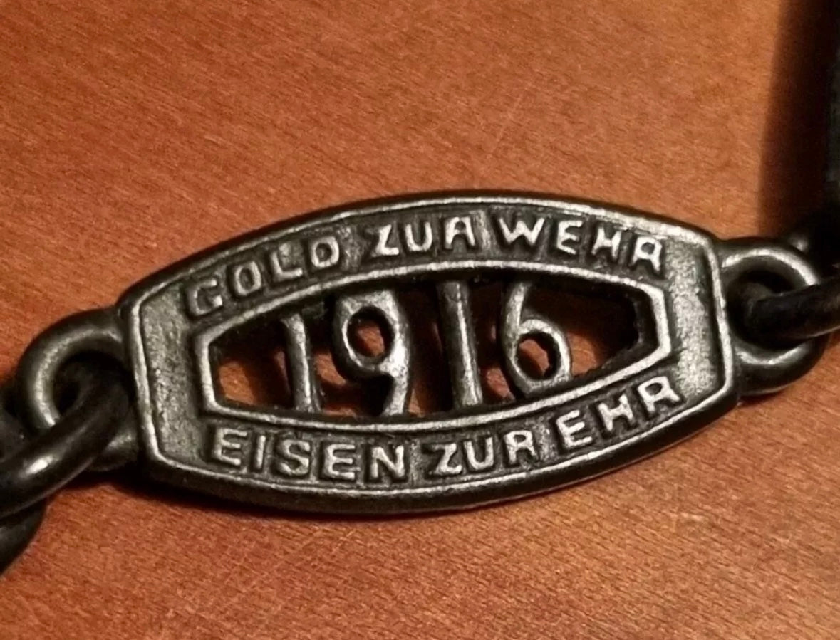 SOLD! WWI Imperial German Iron Watch Chain 'Gold Zur Wehr Eisen Zur Ehr'