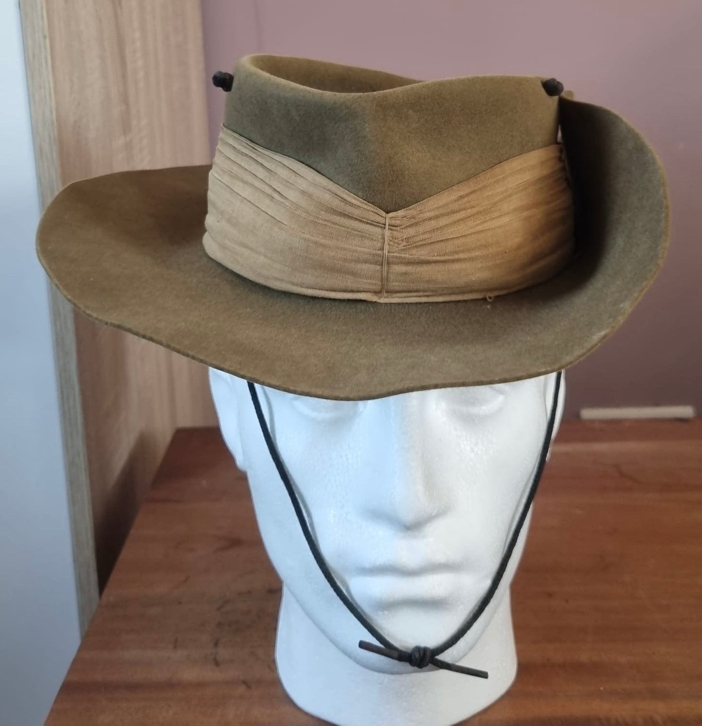 WW2 Royal Australian Air Force (RAAF) Slouch Hat, Dated 1943