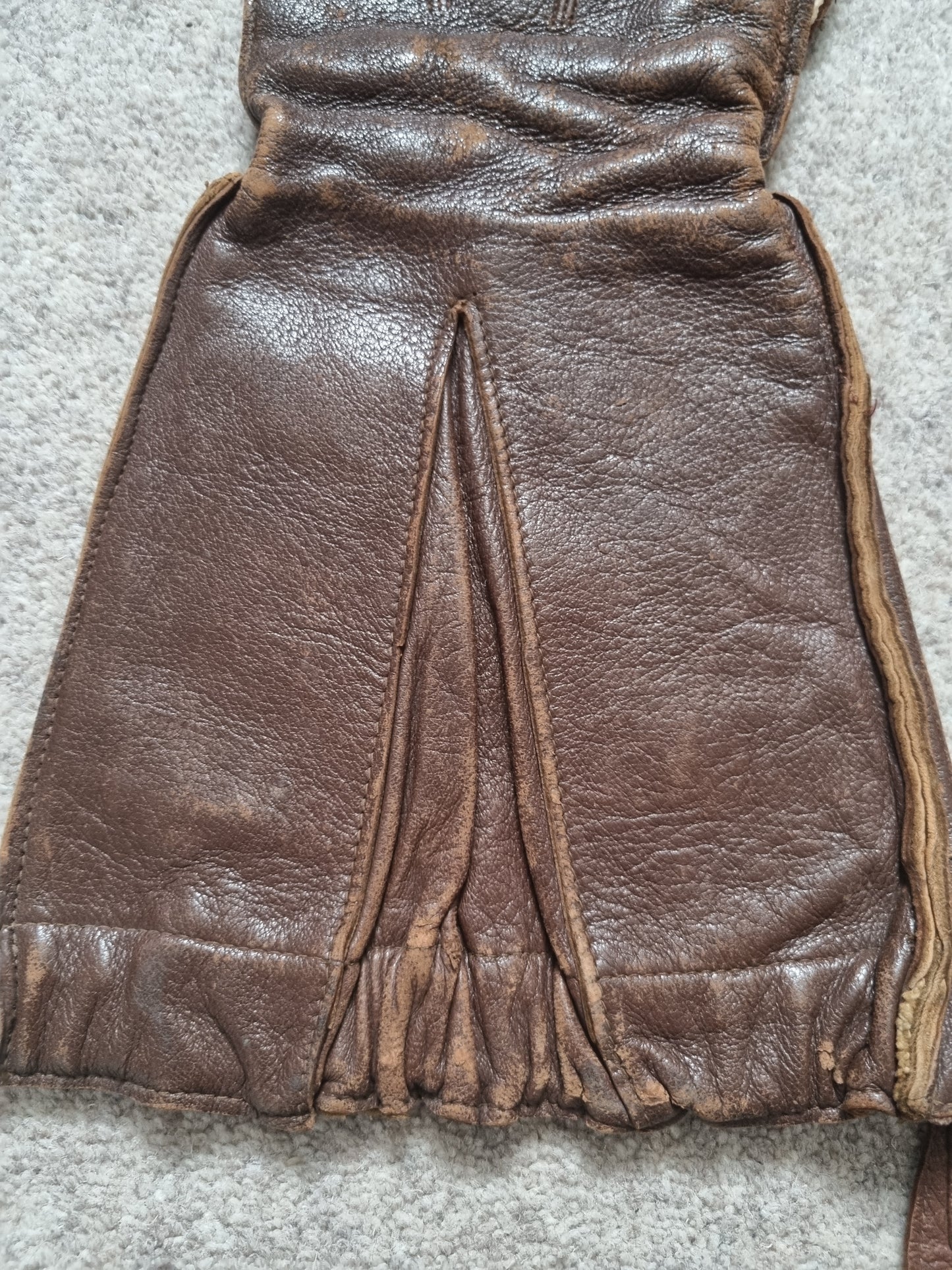 WW2 1941 Pattern RAF Flying Gloves, Air Ministry Stamped