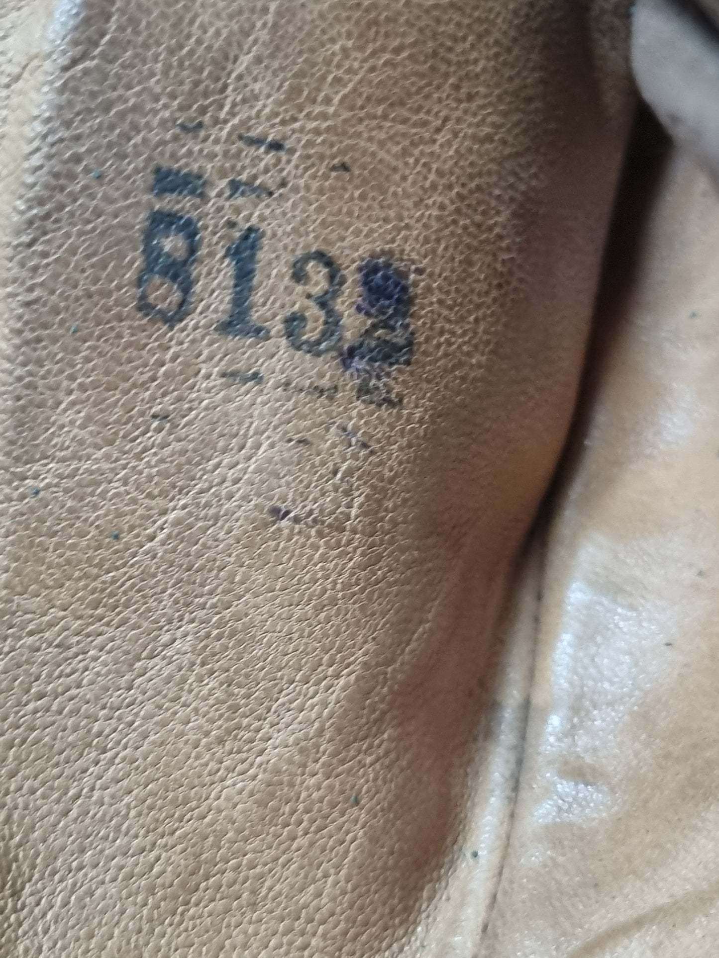 SOLD! WW2 1941 Pattern RAF Flying Gloves, Air Ministry Stamped