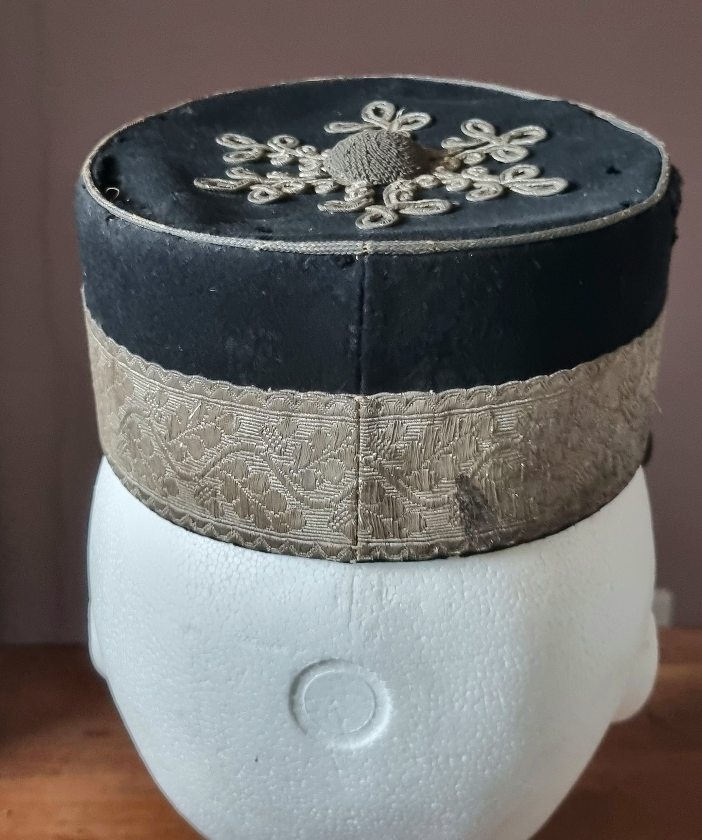SOLD! Victorian Yorkshire Dragoons NCOs 1880 Pattern Forage Cap