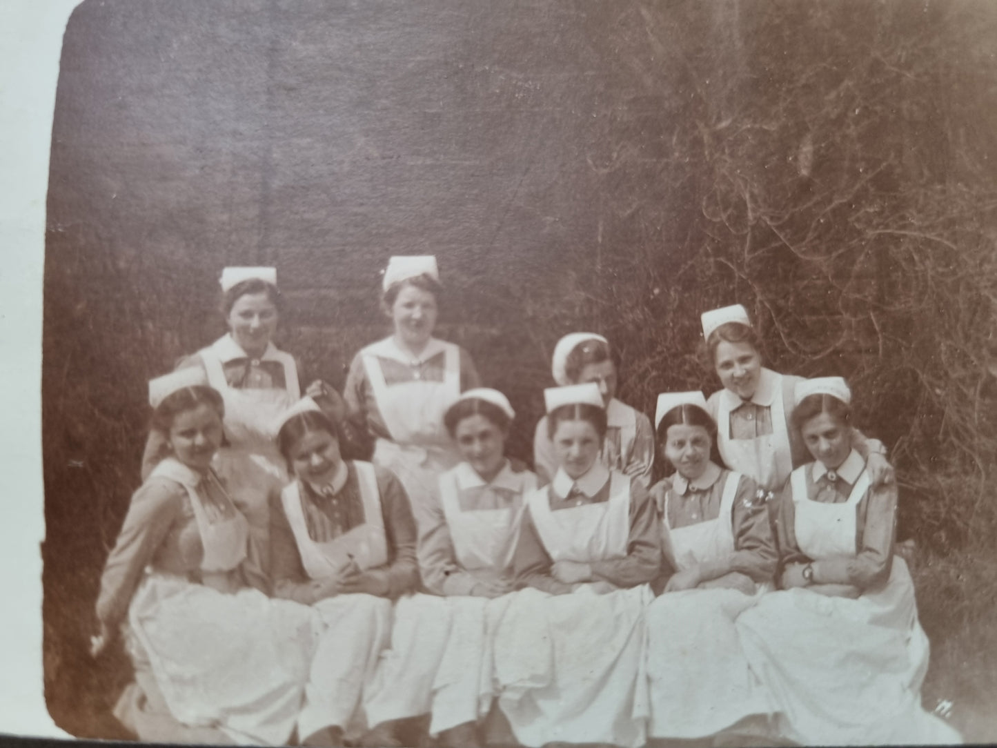 WW1 German Army Nurses Photo Album, 34 Photos