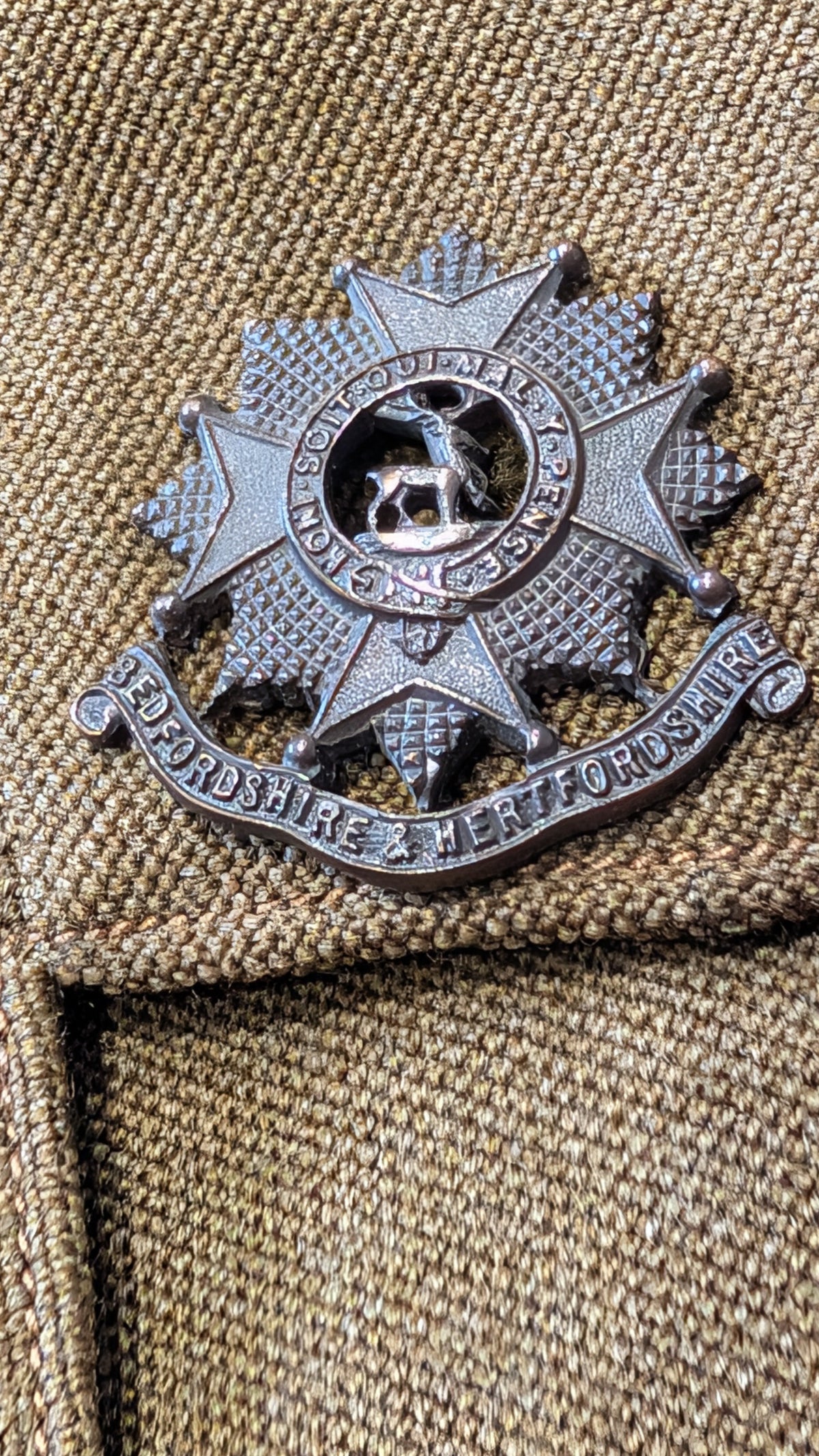 WW2 1942 British Bedfordshire & Hertfordshire Regt Captain's Jacket
