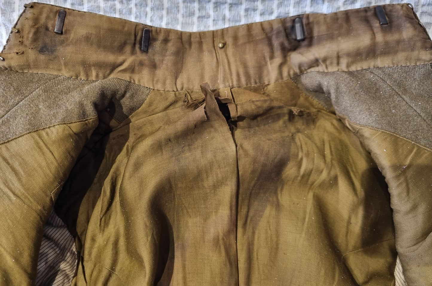 SOLD! Rare WW1 French 7th Tirailleur Colonial Uniform & M1915 ‘Adrian’ Helmet Set