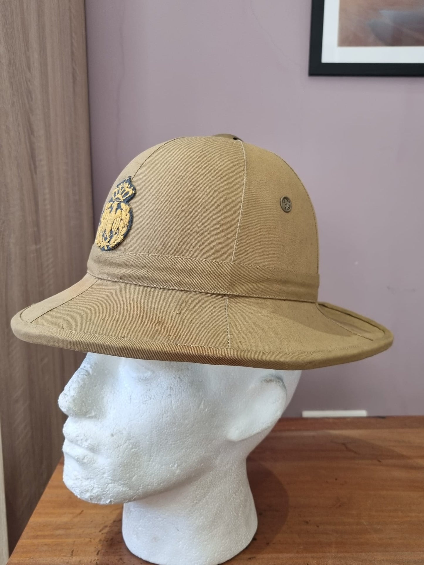 WW2 Italian Air Force M28 Pith Helmet