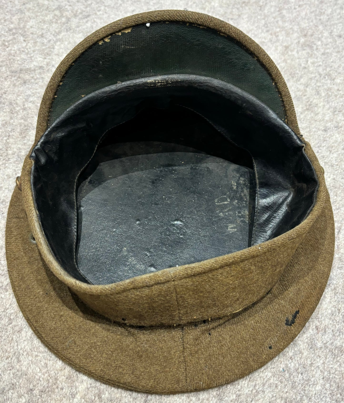 Early Interwar King’s (Liverpool) Regiment M1922 Visor Cap, Named