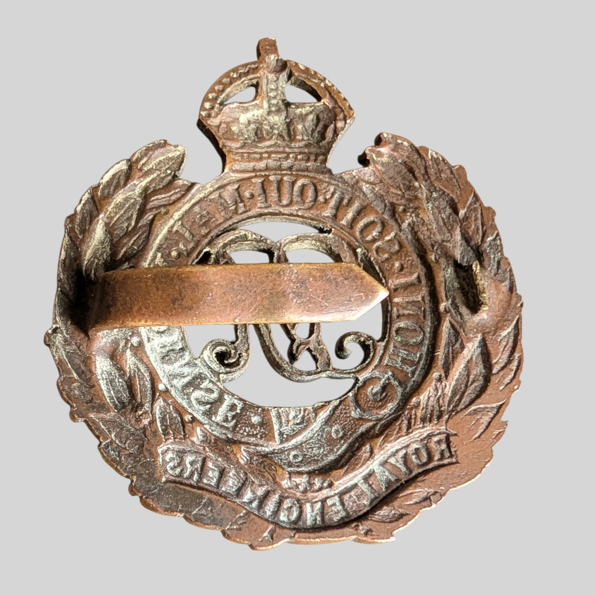 WW1 George V Royal Engineers Officer's Bronze Cap Badge