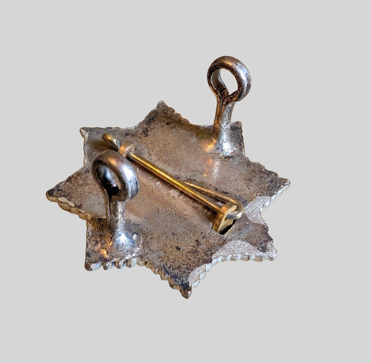 Cheshire Regiment Officer's Silver & Gilt Small Size Cap Badge