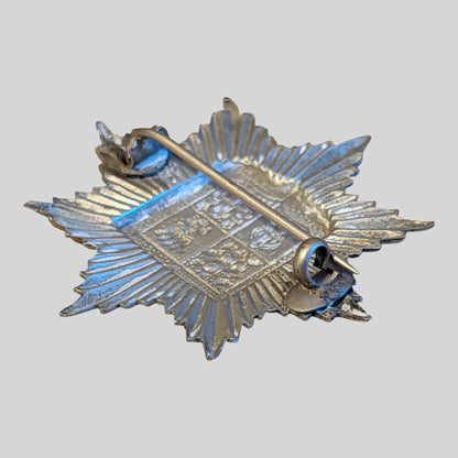 WW1 13th County Of London Battalion White Metal Sweetheart Badge