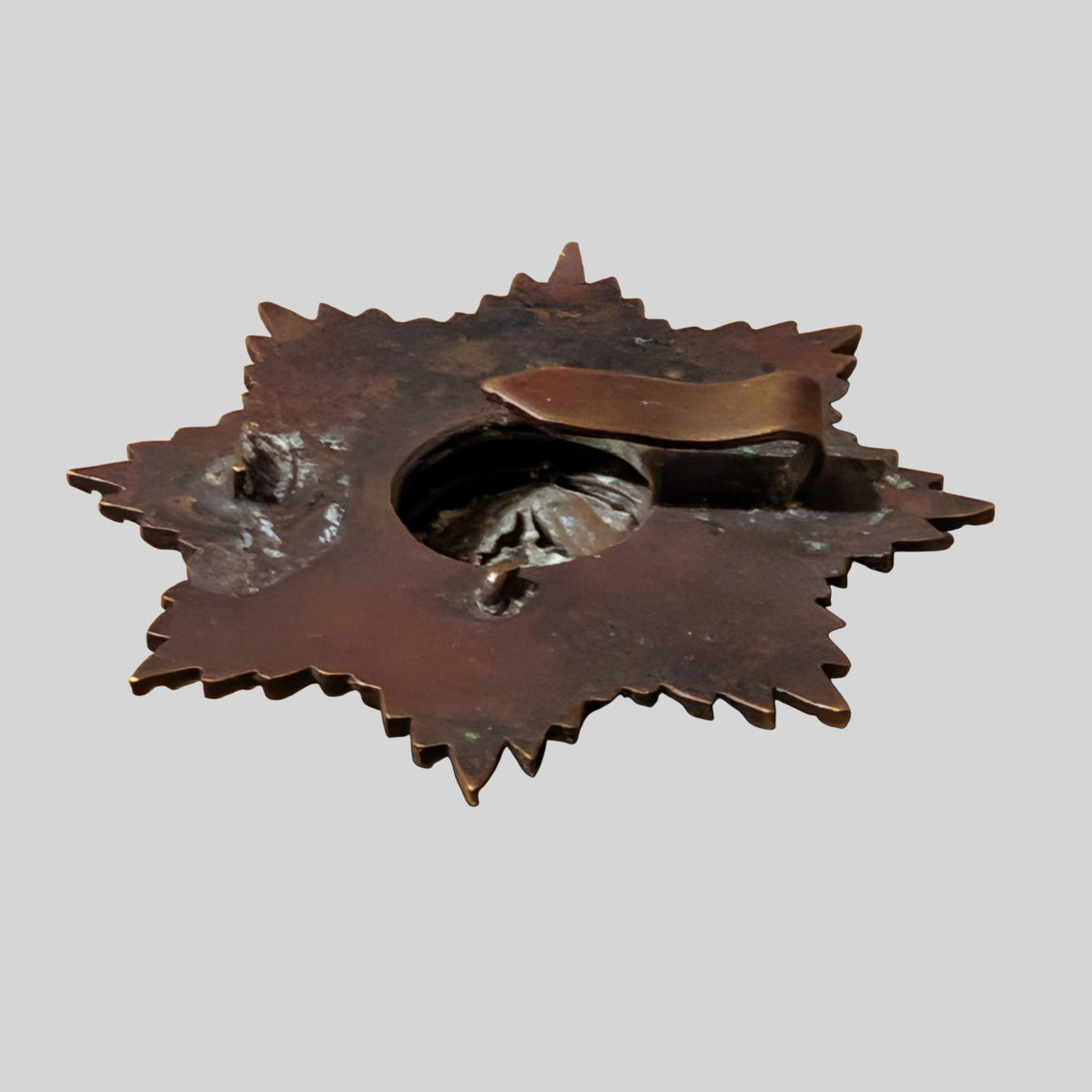 Cheshire Regiment Officer's Bronze Cap Badge Post 1922