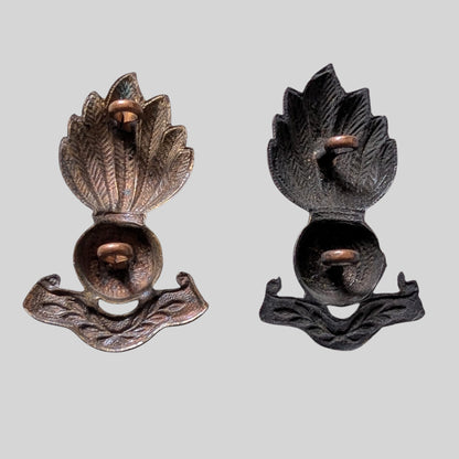 Royal Artillery Territorials Officers Bronze Collar Badge Pair