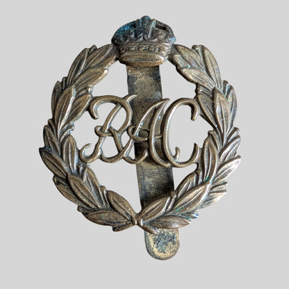 WW2 1st Pattern Royal Armoured Corps Gilding Metal Cap Badge