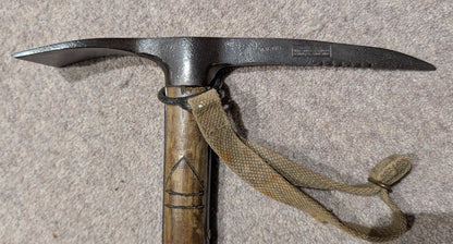 Fantastic WW2 British Army Ski Snow Commando Uniform Hat Webbing Equipment Set