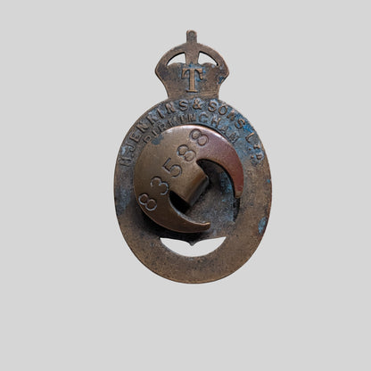 WW1 ON WAR SERVICE 1915 BRASS LAPEL BADGE 83588 H Jenkins & Sons