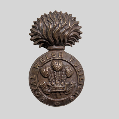 Royal Welch Fusiliers Post 1922 Officers Bronze Cap Badge