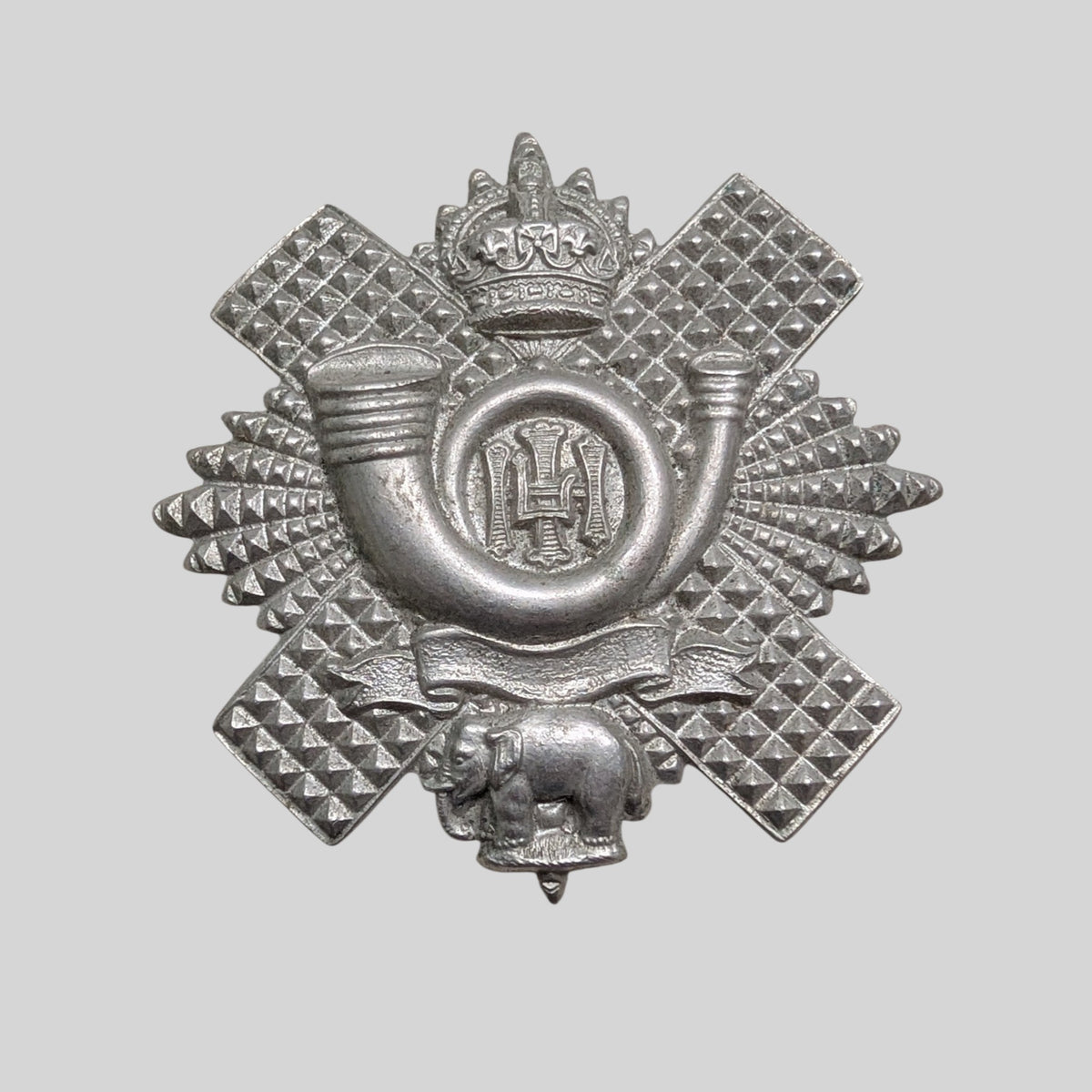 Highland Light Infantry Territorials Short Scroll White Metal Cap Badge