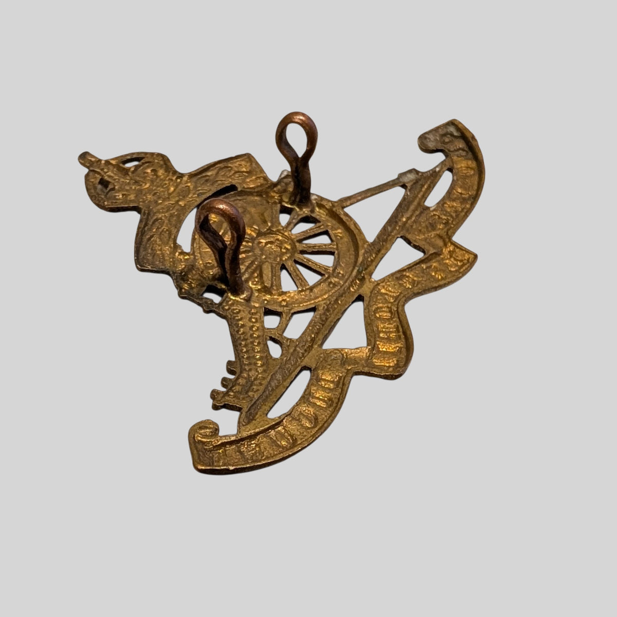 WW1 Royal Artillery Territorials Gilding Metal KC Cap Badge