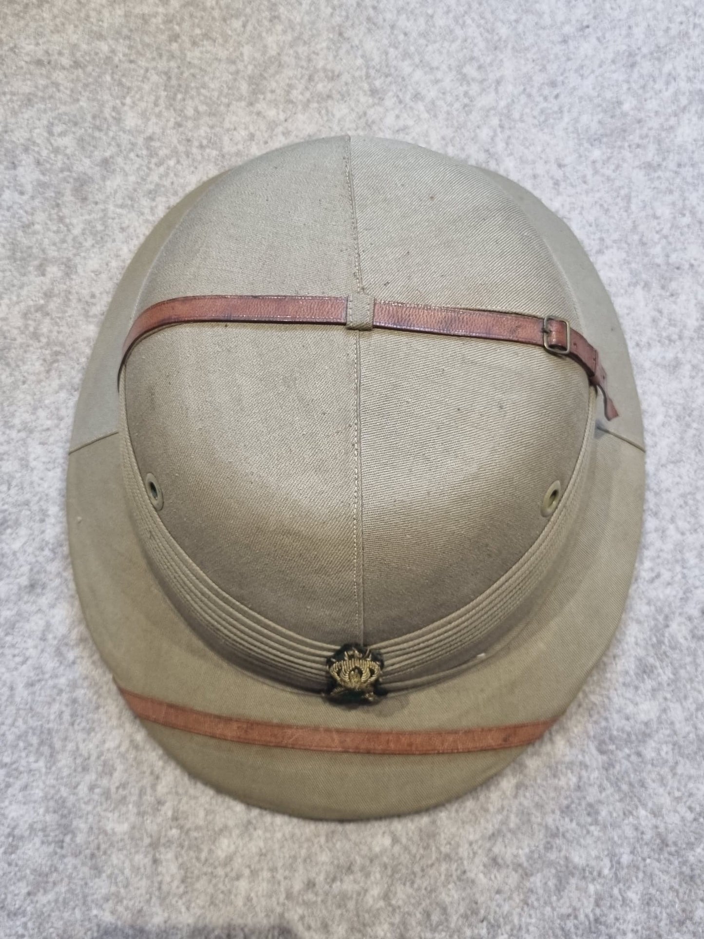 WW2 Italian Infantry Officer’s ‘India’ Pattern Pith Helmet