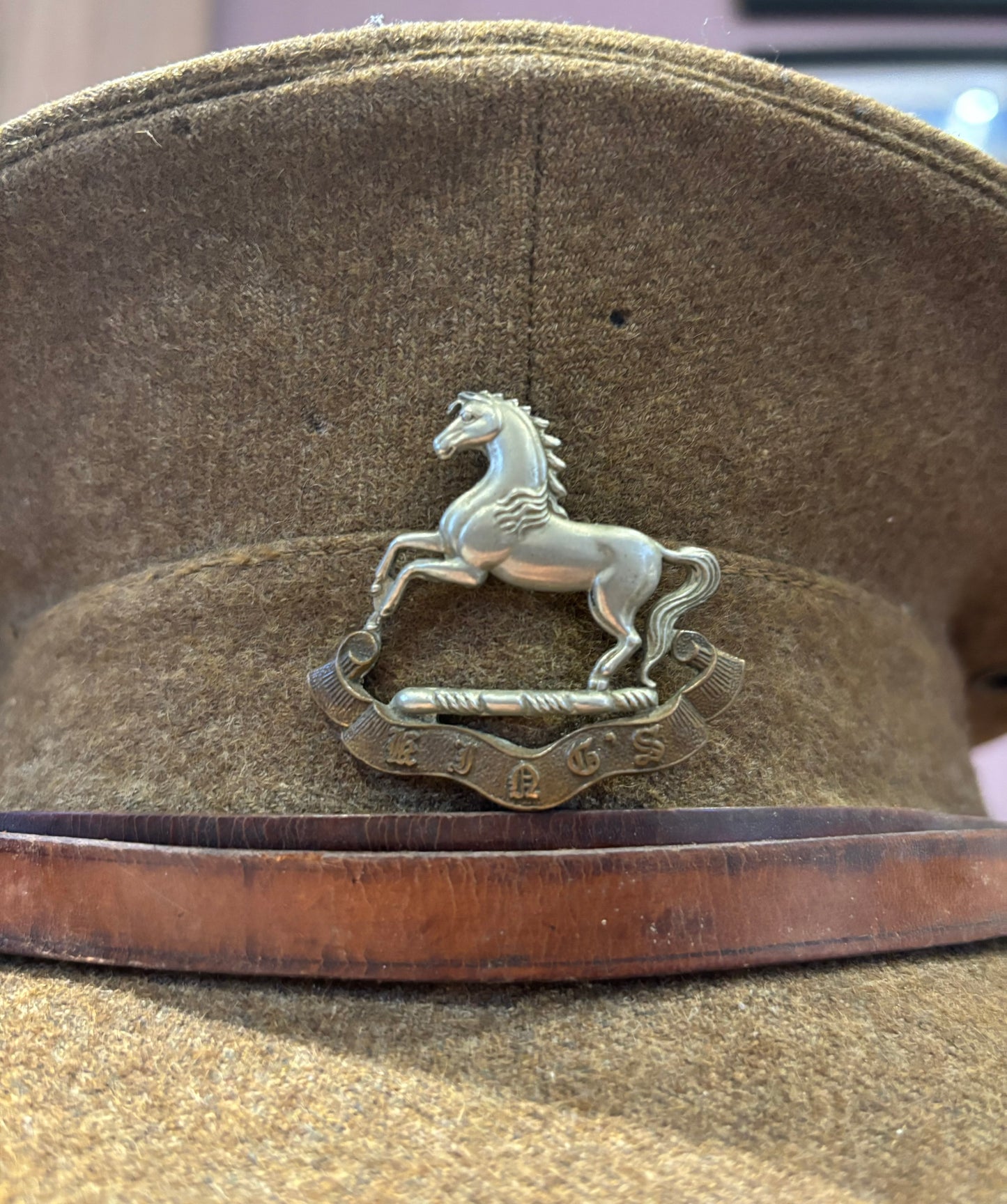 Early Interwar King’s (Liverpool) Regiment M1922 Visor Cap, Named