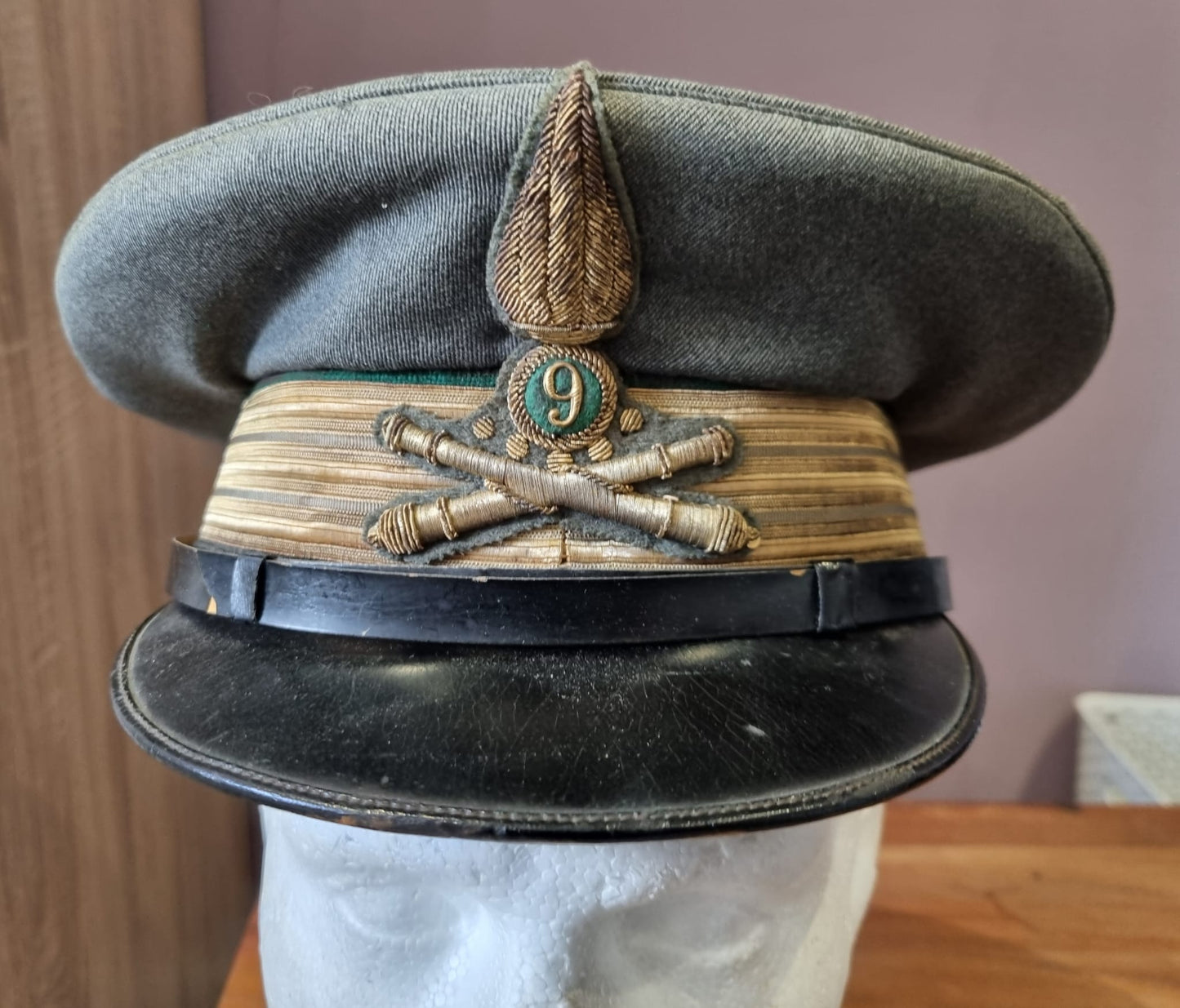 WW2 Italian Captain’s Visor Cap to the 9th Guardia alla Frontiera Artillery Regiment (Border Guards)