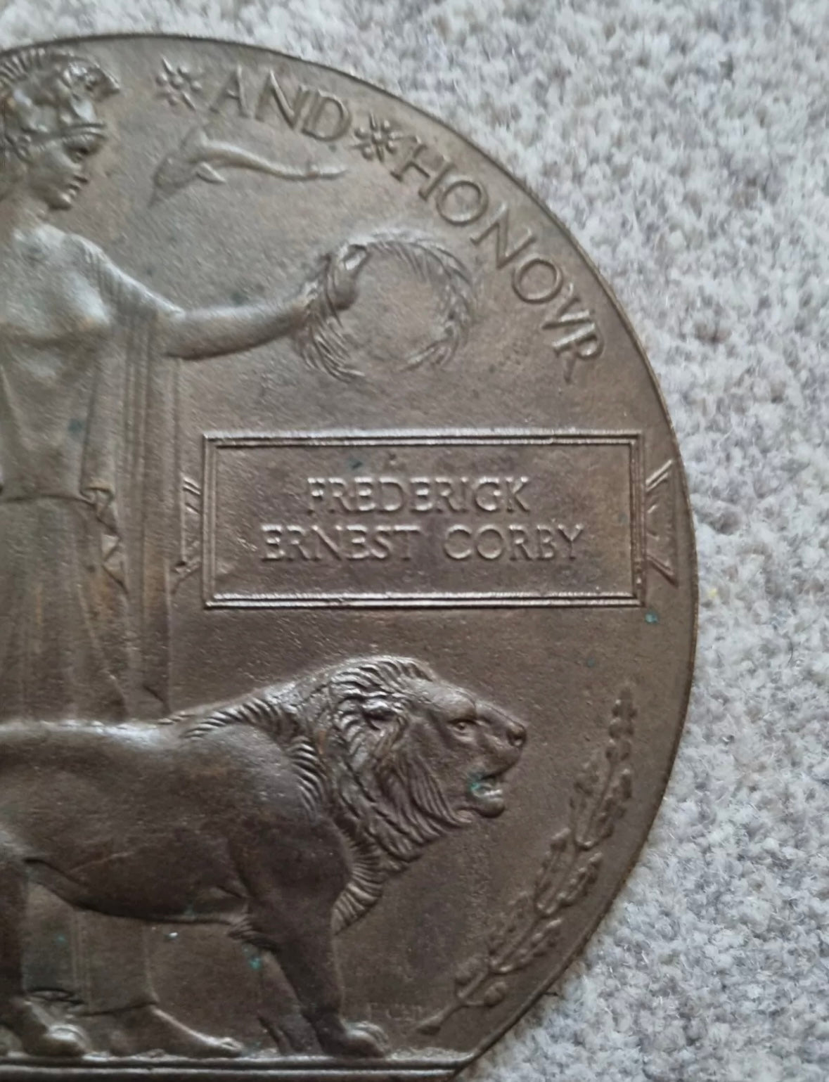 WW1 Death Plaque to Private Frederick Ernest Corby, 1st Surrey Rifles (London Regiment)