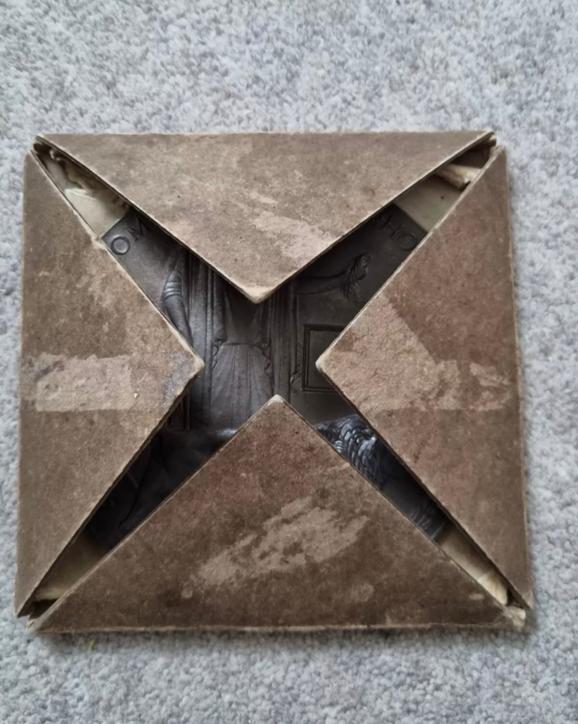 SOLD! WW1 British Death Plaque & Envelope to Arthur Wynne