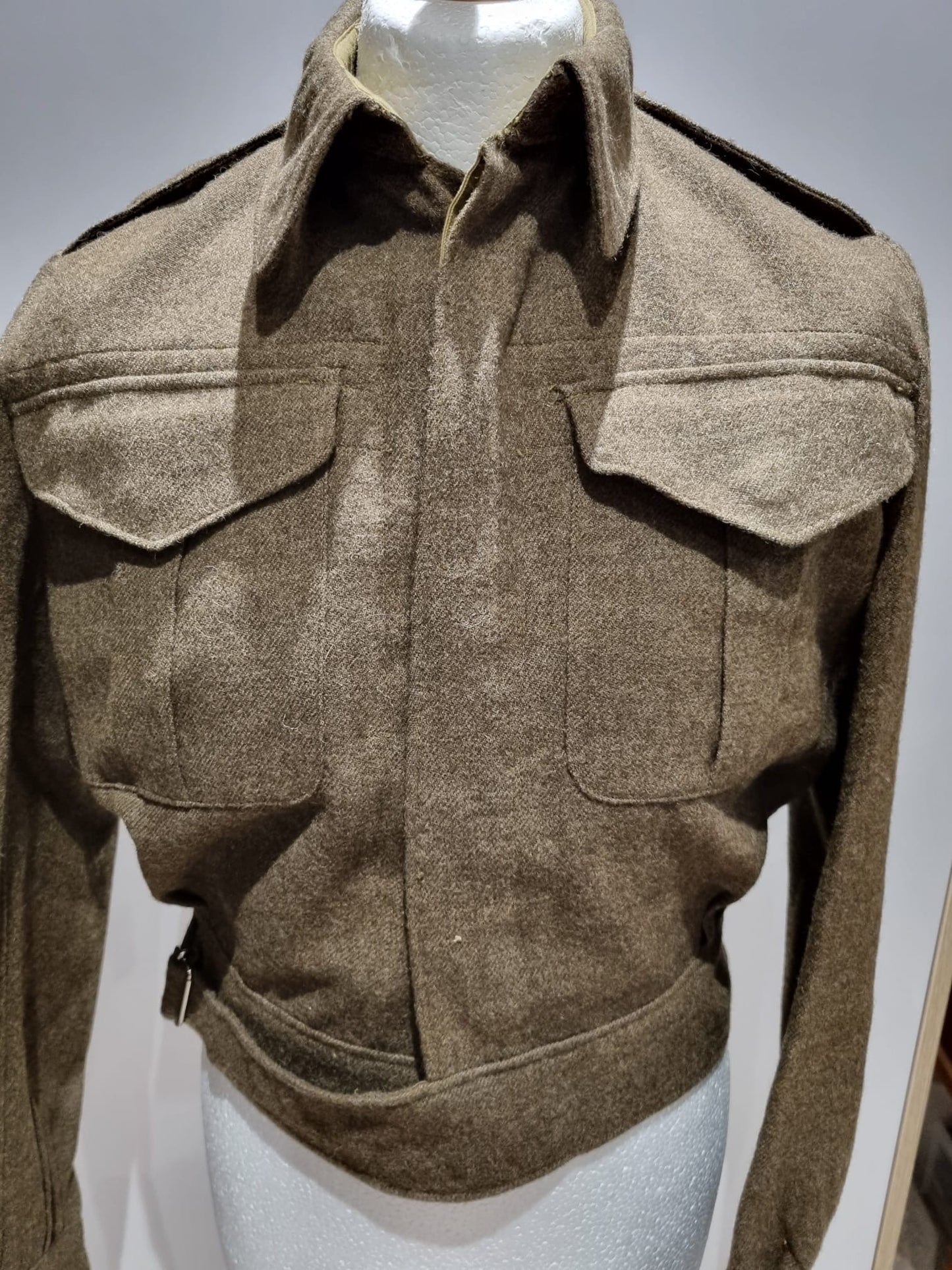 SOLD! WW2 Canadian Army Battledress, Dated 1945