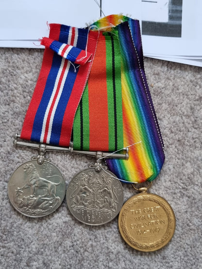 SOLD! WW1 and WW2 Medal and Wound Badge set for Private Ernest Edward A'Court, Gloucestershire Regiment