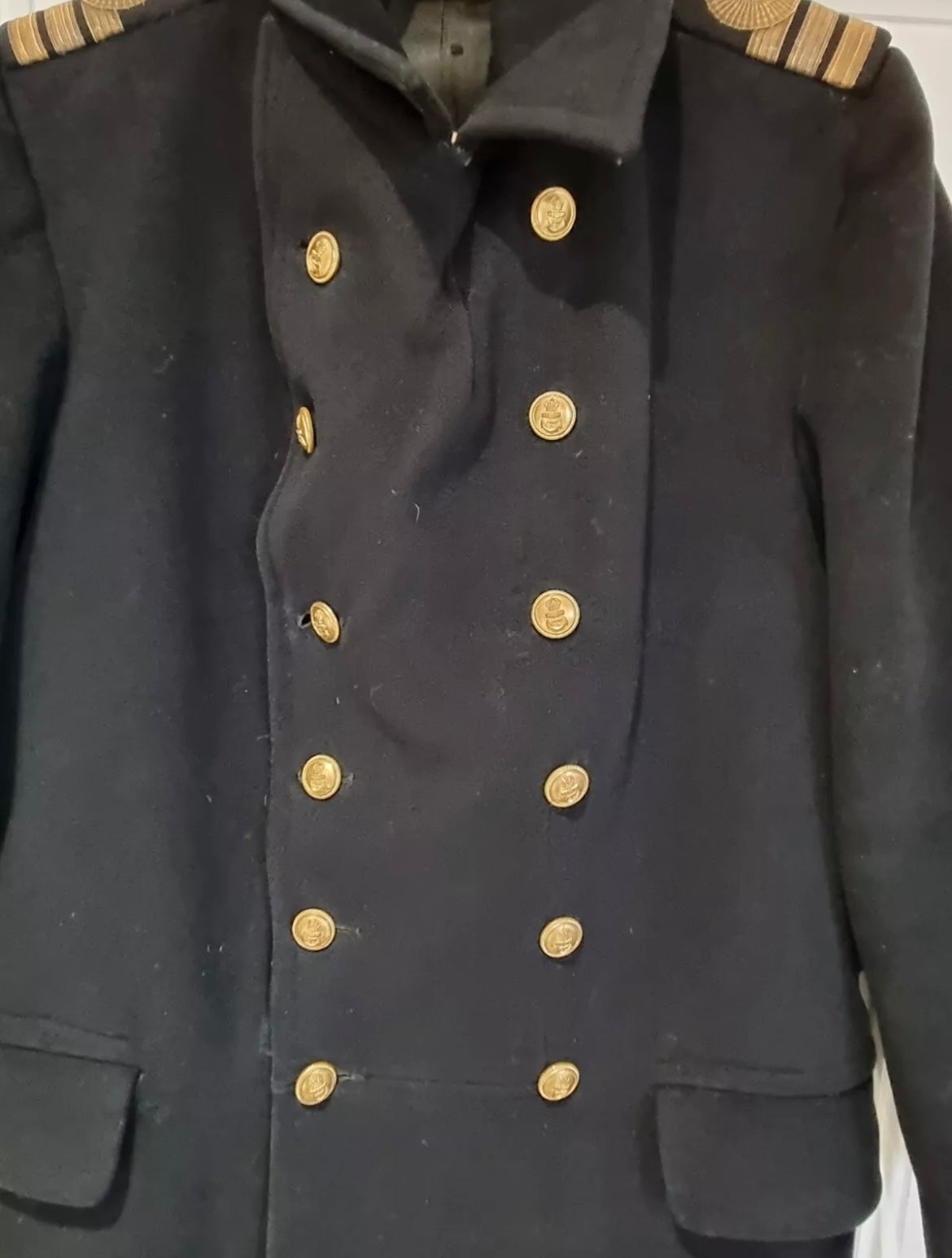 SOLD! WW2 Royal Navy Greatcoat for Commander Cecil Wakeford May, Commander of HMS Electra (KIA)