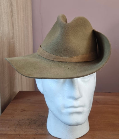 WW2 26th Indian Division Slouch Hat, Dated 1943