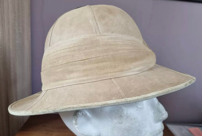 Rare Boer War British Army Officer's Wolseley Pattern Pith Helmet