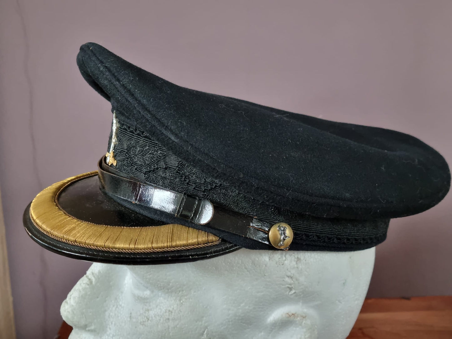 SOLD! WW2 British Staff Officer’s Royal Corps of Signals Visor Cap