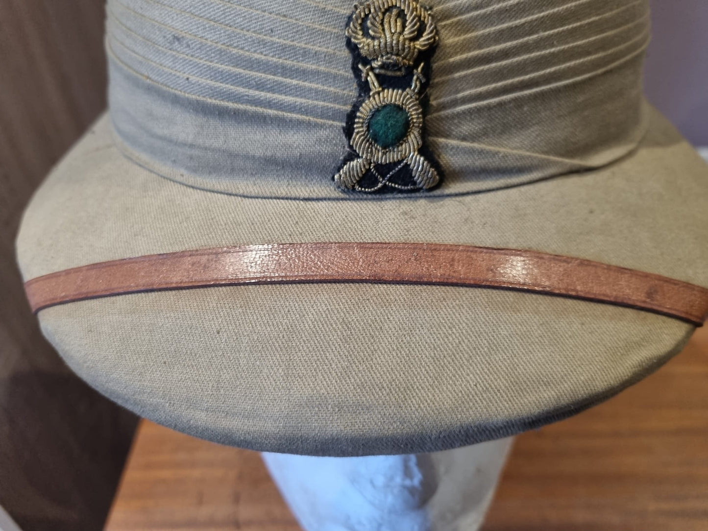 WW2 Italian Infantry Officer’s ‘India’ Pattern Pith Helmet