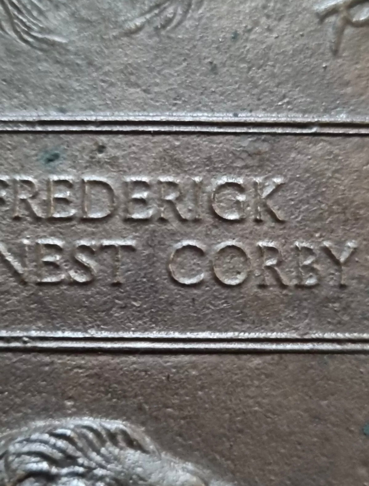 WW1 Death Plaque to Private Frederick Ernest Corby, 1st Surrey Rifles (London Regiment)
