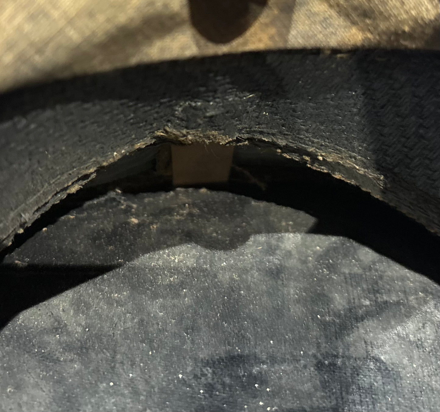 Early Interwar King’s (Liverpool) Regiment M1922 Visor Cap, Named
