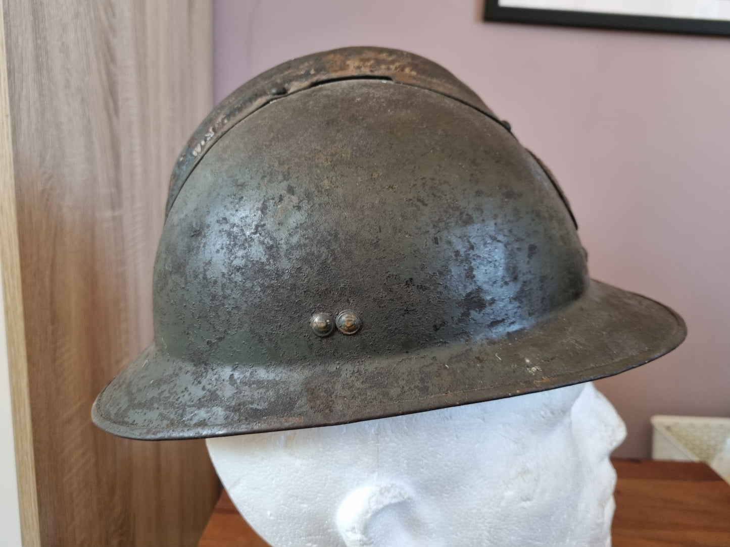 WW2 French M26 ‘Adrian’ Helmet for a Motorised Machine Gun Car Unit (Reconnaissance)