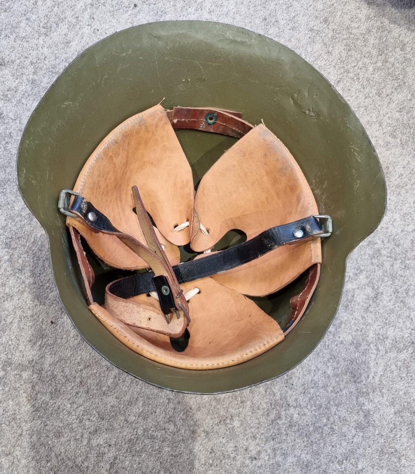 SOLD! WW2 Spanish M26 ‘Con ala’ Helmet with Francoist Badge