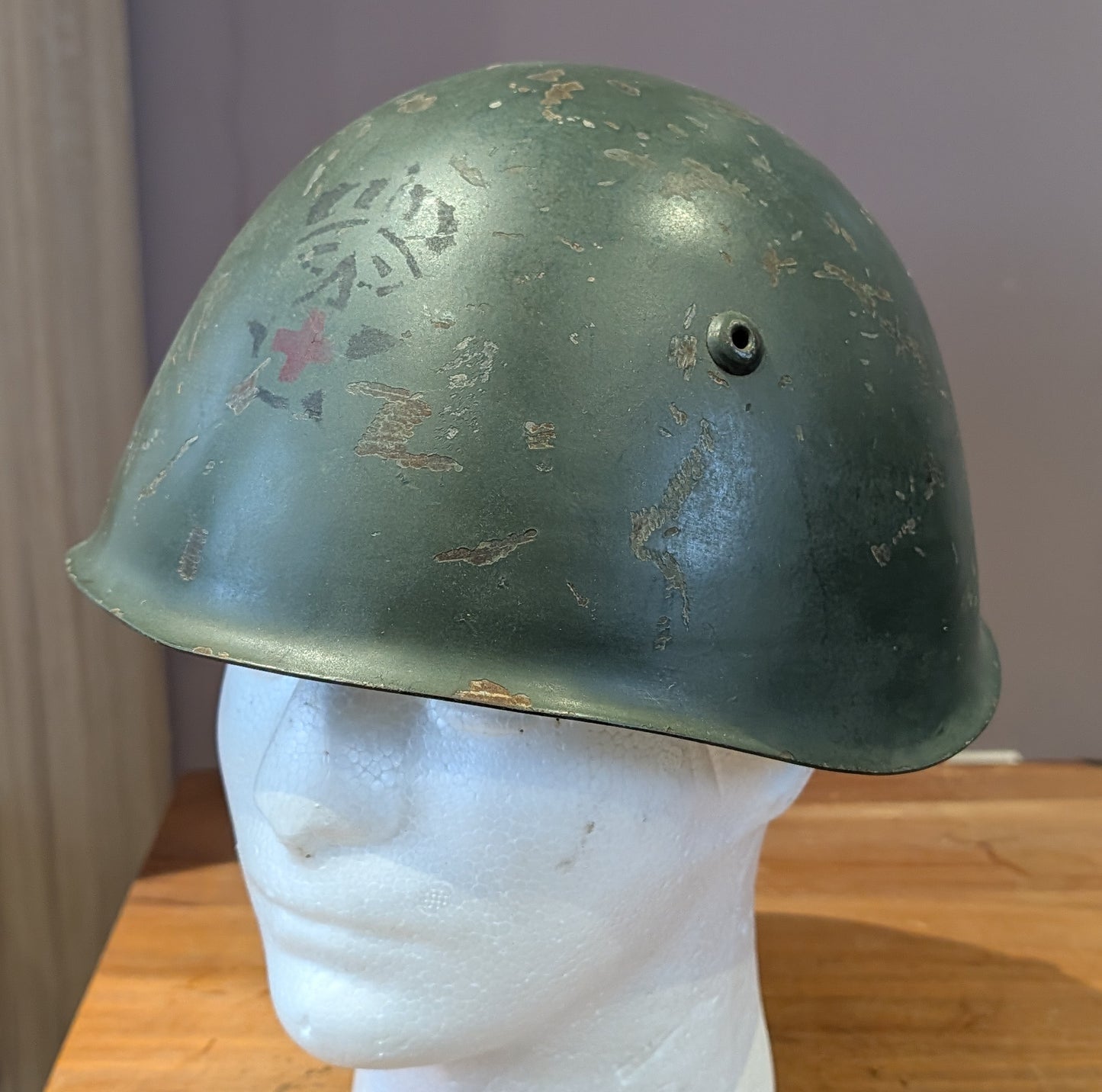 Rare WW2 Italian Army M33 Helmet With Medics Doctors Decal