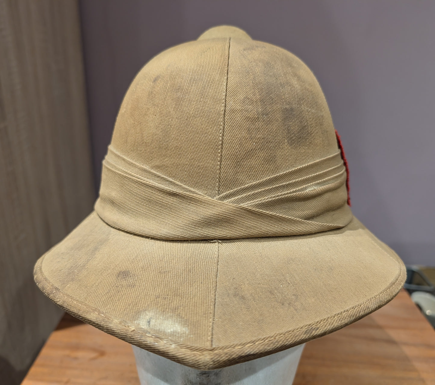 WW2 British Army Indian General Headquarters Pith Helmet Dated 1942